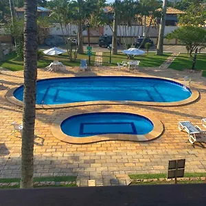 A 150m Da De Geribá Apart-hotel